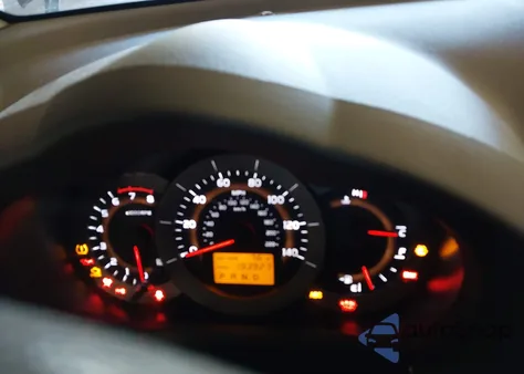 2008 Toyota Rav4 Sport из США, поврежденный, VIN JTMBD32V786089419